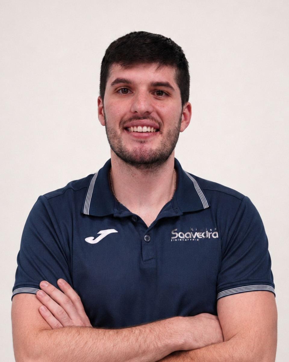 Fisioterapeuta del equipo de Clínica Saavedra en Almería